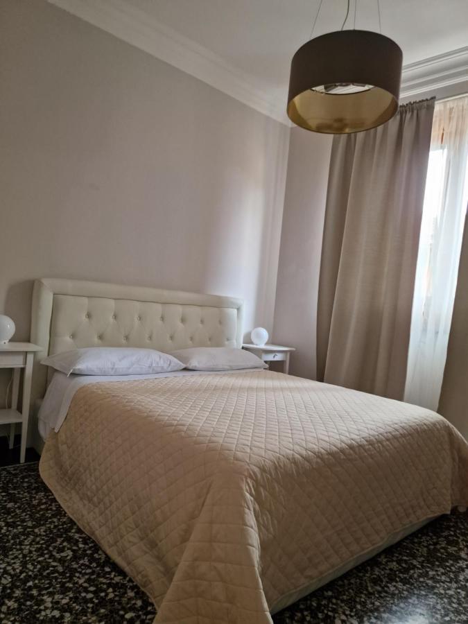Bed and Breakfast Le Logge Pisa Exterior foto
