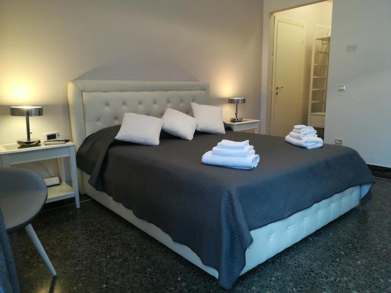 Bed and Breakfast Le Logge Pisa Zimmer foto