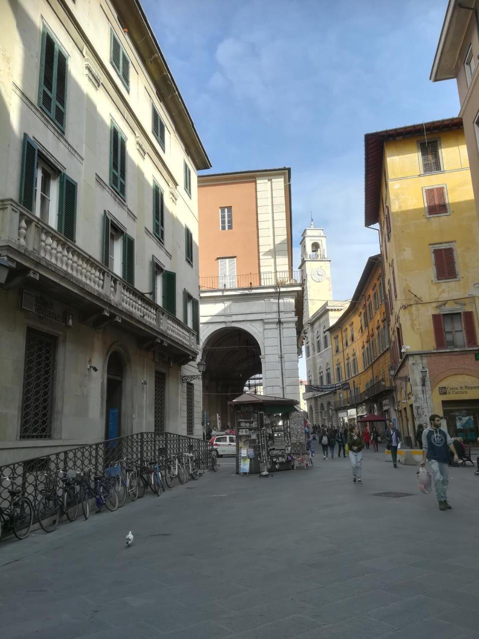 Bed and Breakfast Le Logge Pisa Exterior foto