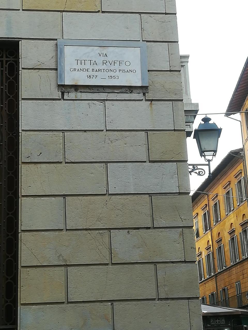Bed and Breakfast Le Logge Pisa Exterior foto