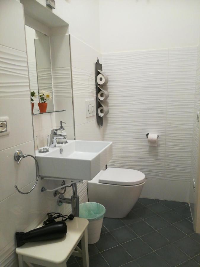 Bed and Breakfast Le Logge Pisa Zimmer foto